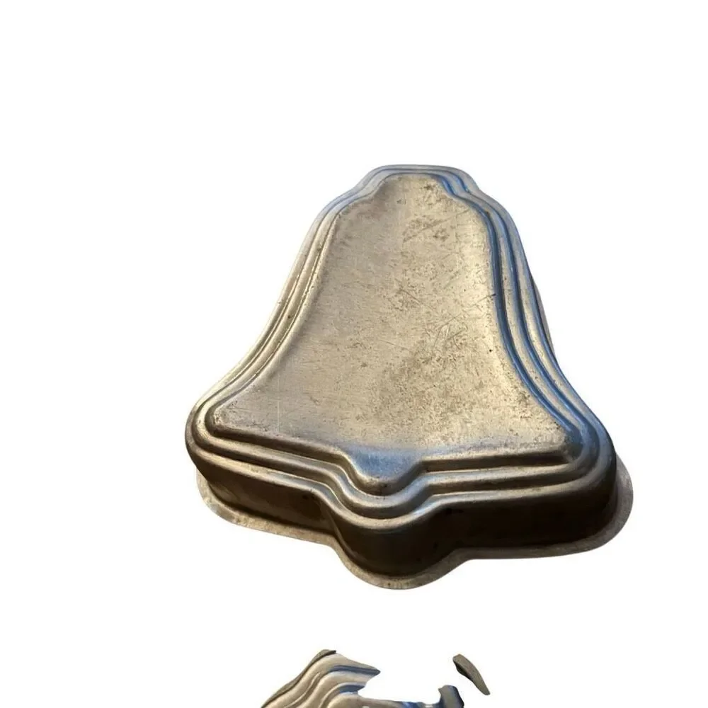 8 Vintage Aluminum Christmas Bells Jello Mold Baking Tins
